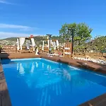 Guest house Wooden With Private Pool Berat