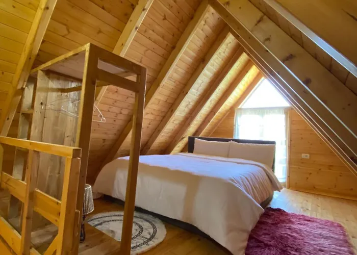 Wooden With Private Pool 게스트하우스