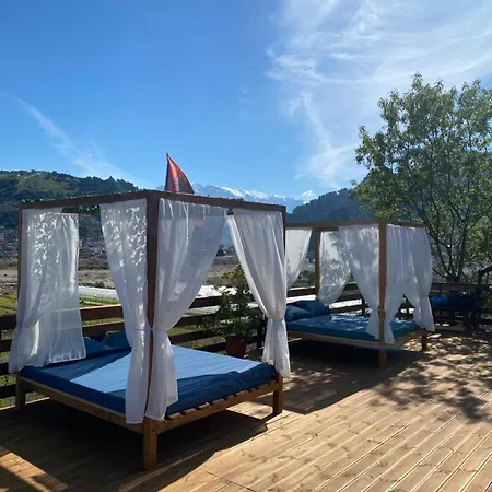 招待所 Wooden With Private Pool 培拉特